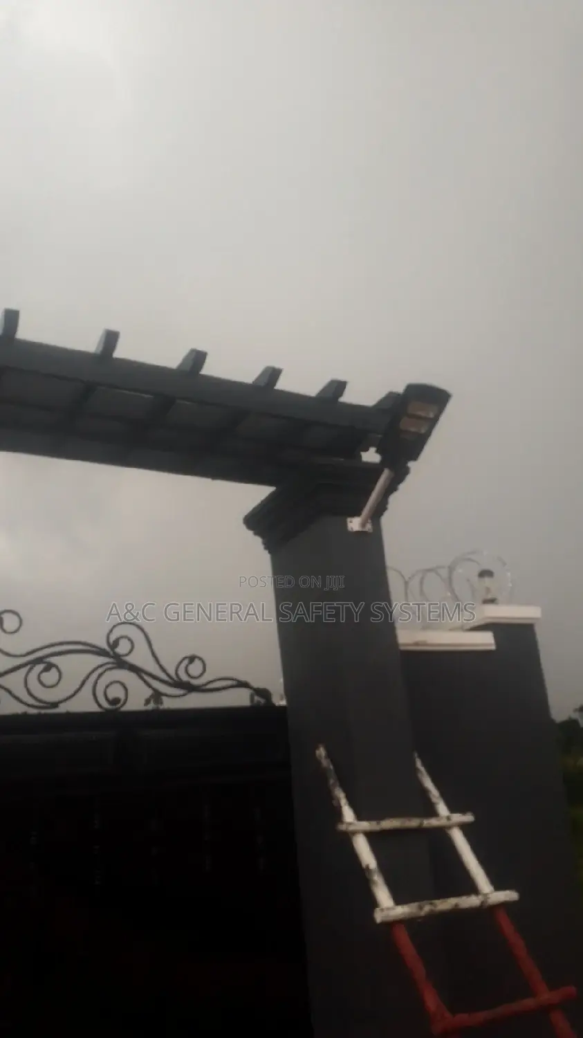 Solar Security Light 150w Genuine Quality Power Efficiency