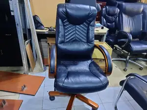 Executive Office Chair