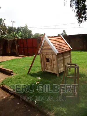 Anita Dog House Available