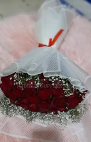 White Hand Bouquet