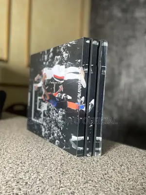 Chipped Ps4 Pro Machine