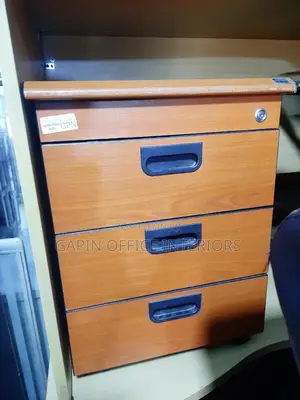 Moving Drawer