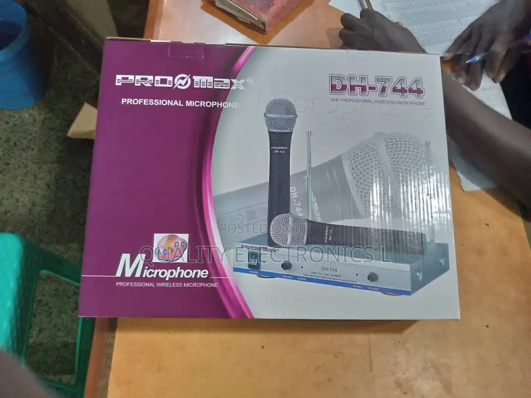 Pro Max Wireless Microphone