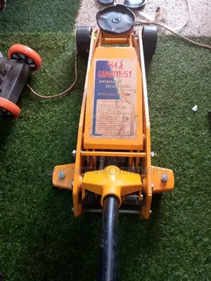Car /Floor Jack Capacity 5ton