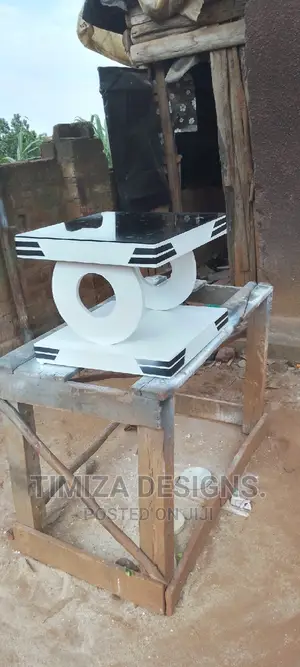 Center Table Mini - White