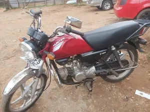 Hero Hunter 125 2022 Red