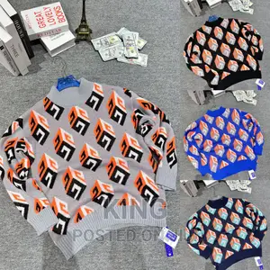 L.V Dominal Sweater
