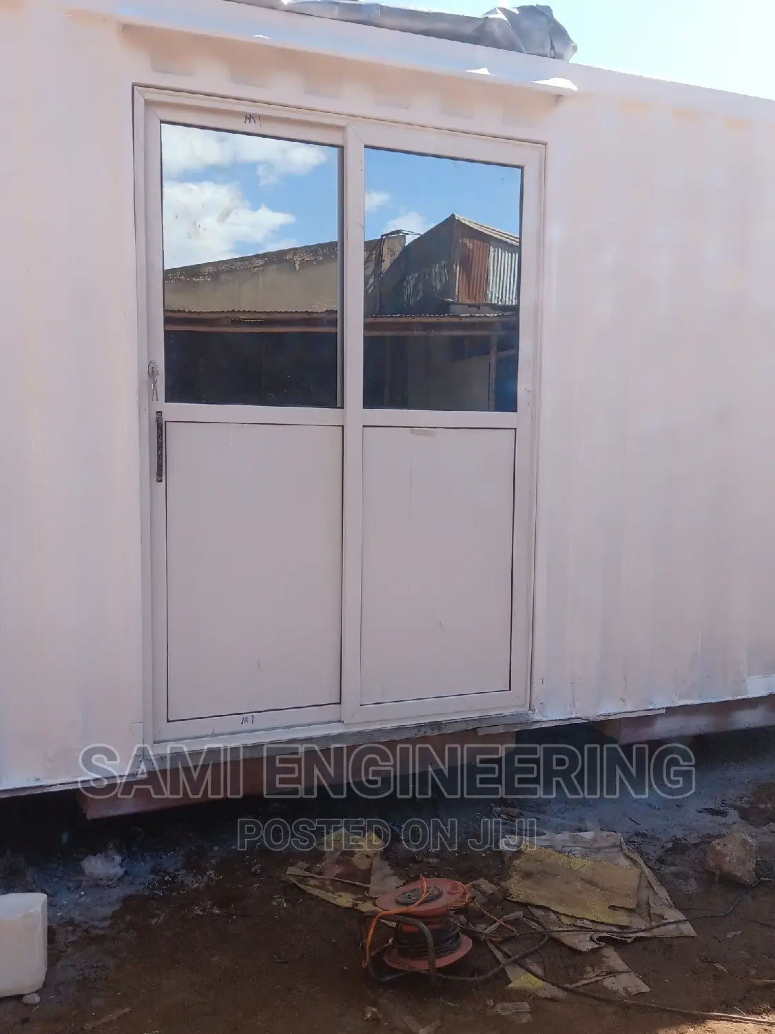 Aluminum Slidding Door to Container