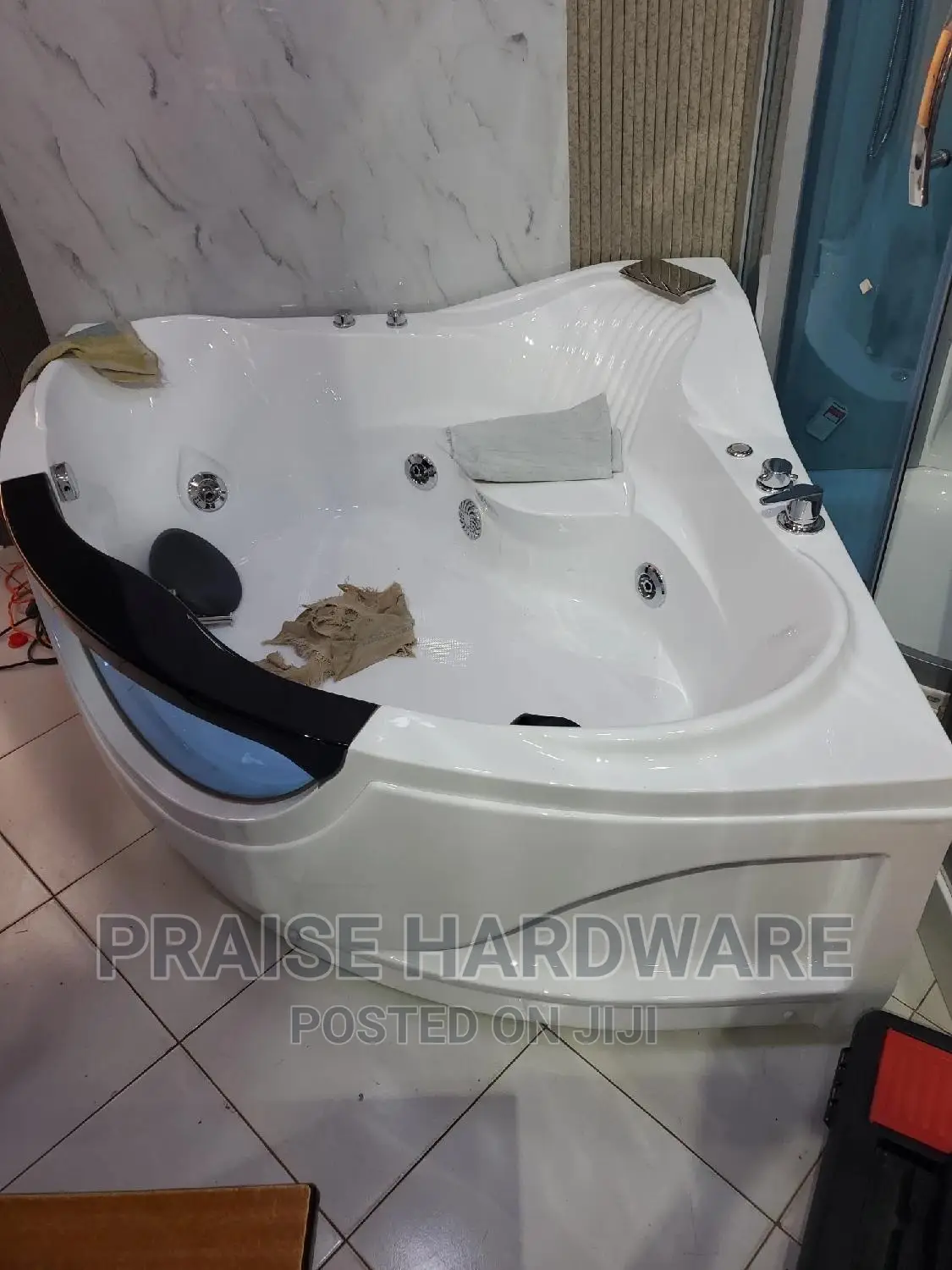 Jacuzzi for Bath and Massage