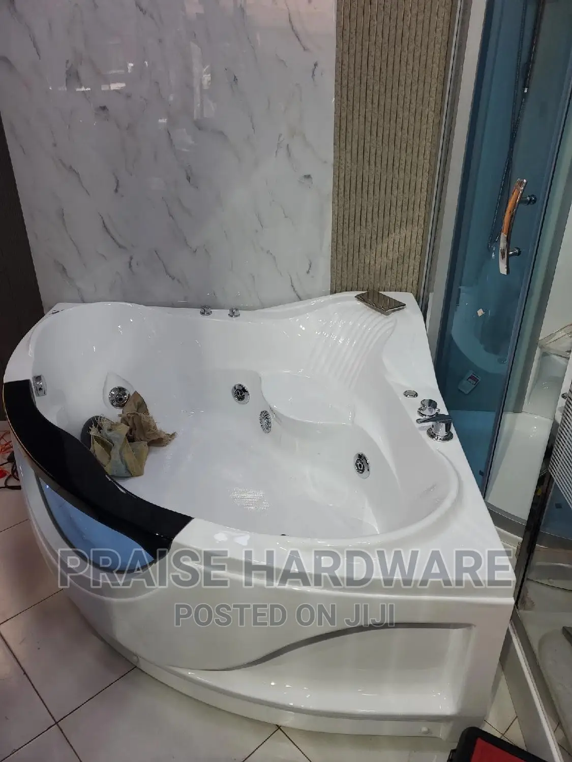 Jacuzzi for Bath and Massage