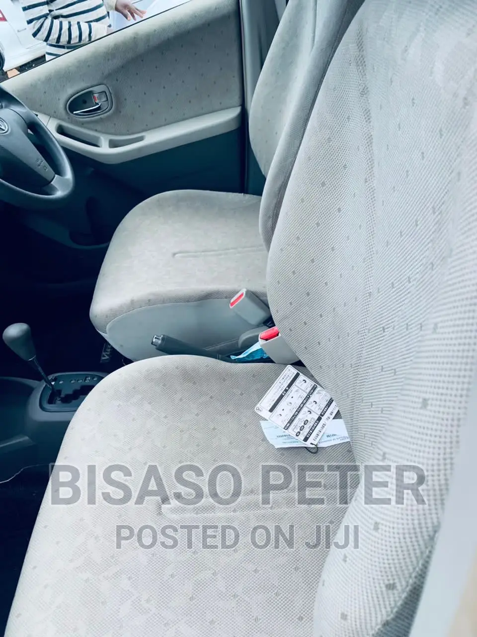 Toyota Vitz 2008 Silver