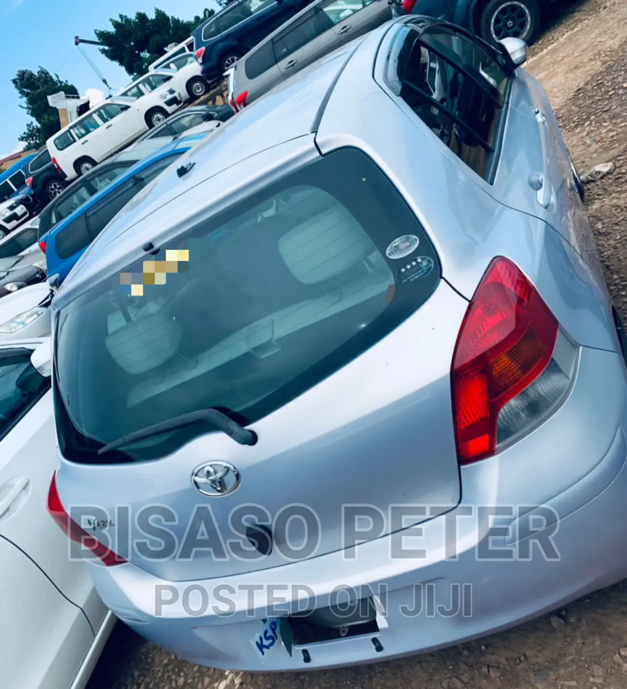 Toyota Vitz 2008 Silver