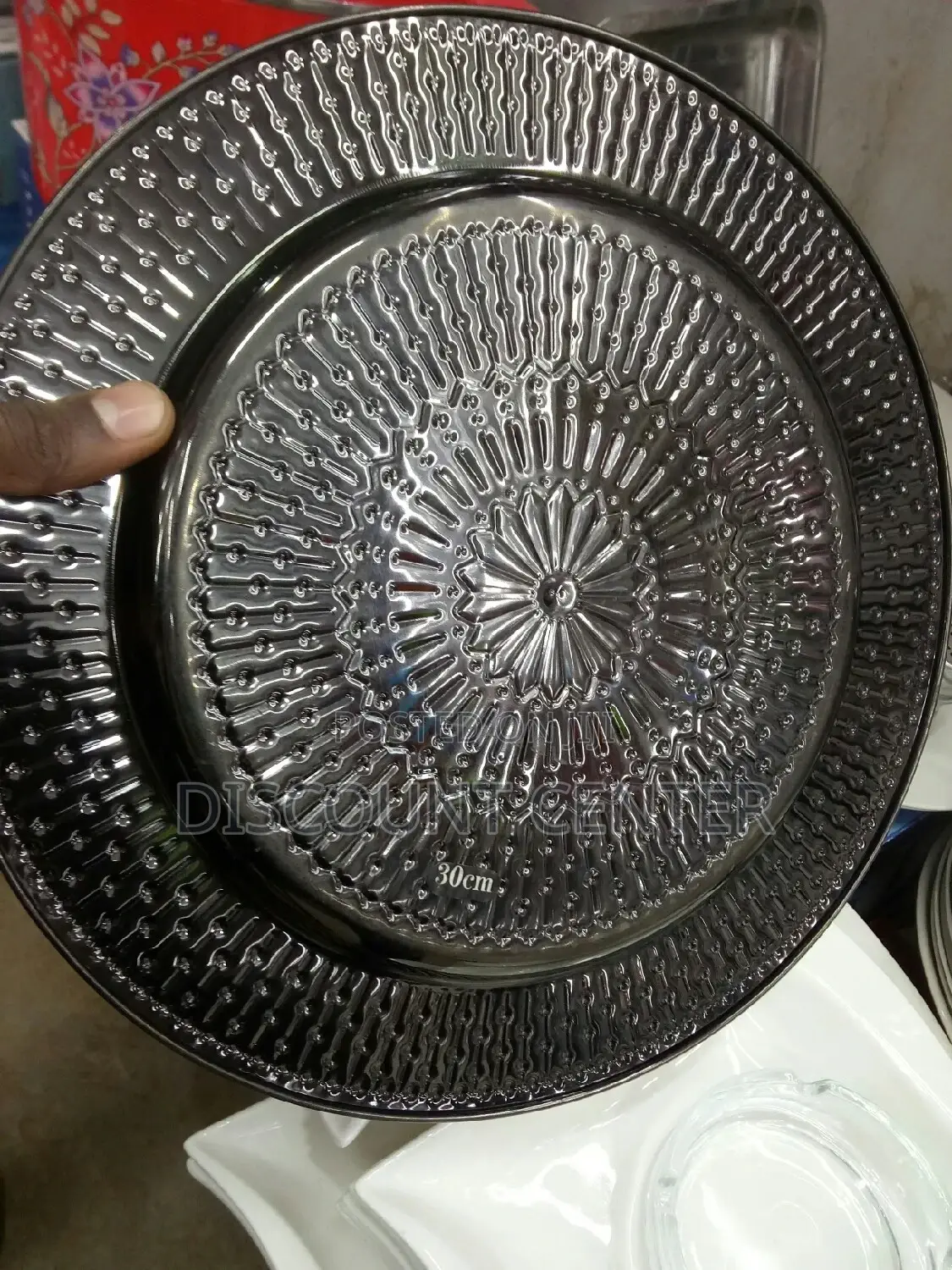Charger Plates for Cakes and Decorations