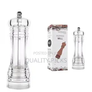 Pepper Mill With Grinder