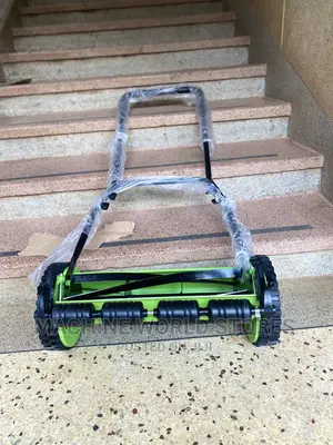 Manual Lawnmower