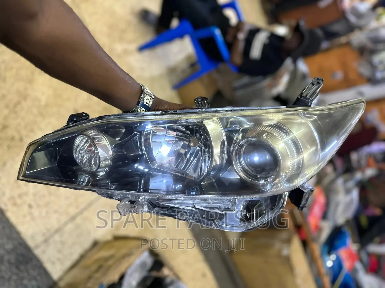 Toyota Wish 2009 - 2019 Headlight