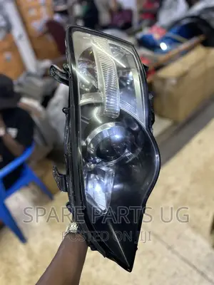 Subaru Legacy B4 2003 - 2006 Headlight