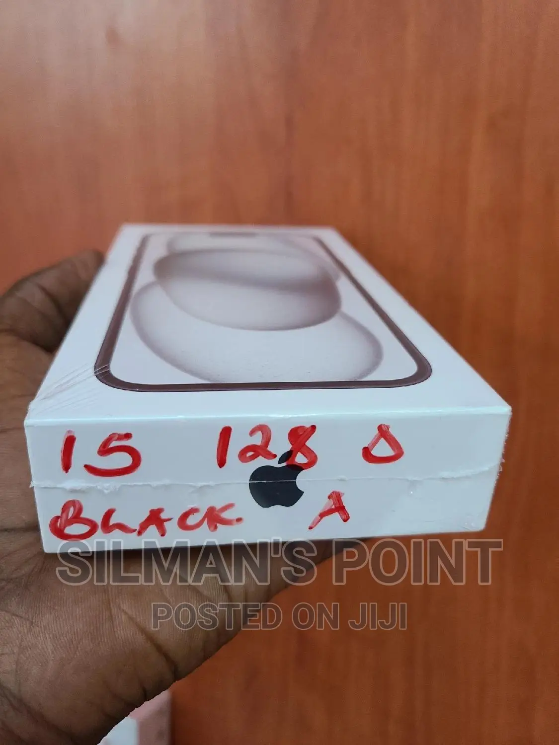 New Apple iPhone 15 128 GB Black