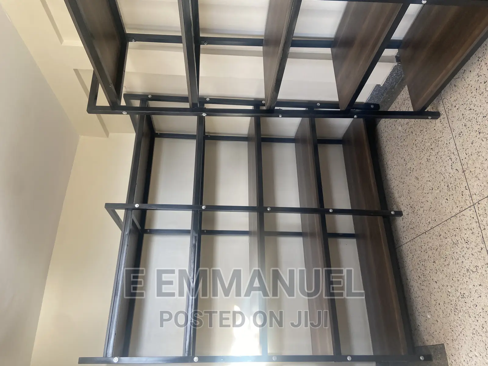 Shelves / Shelving Unit