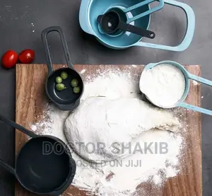 Plastic 6pcs Measuring Spoon Cup Set