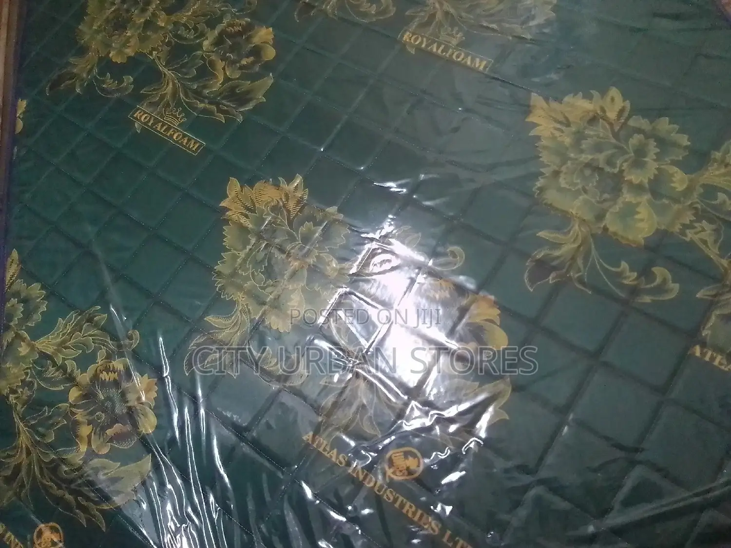 Royal Foam Deluxe Mattress