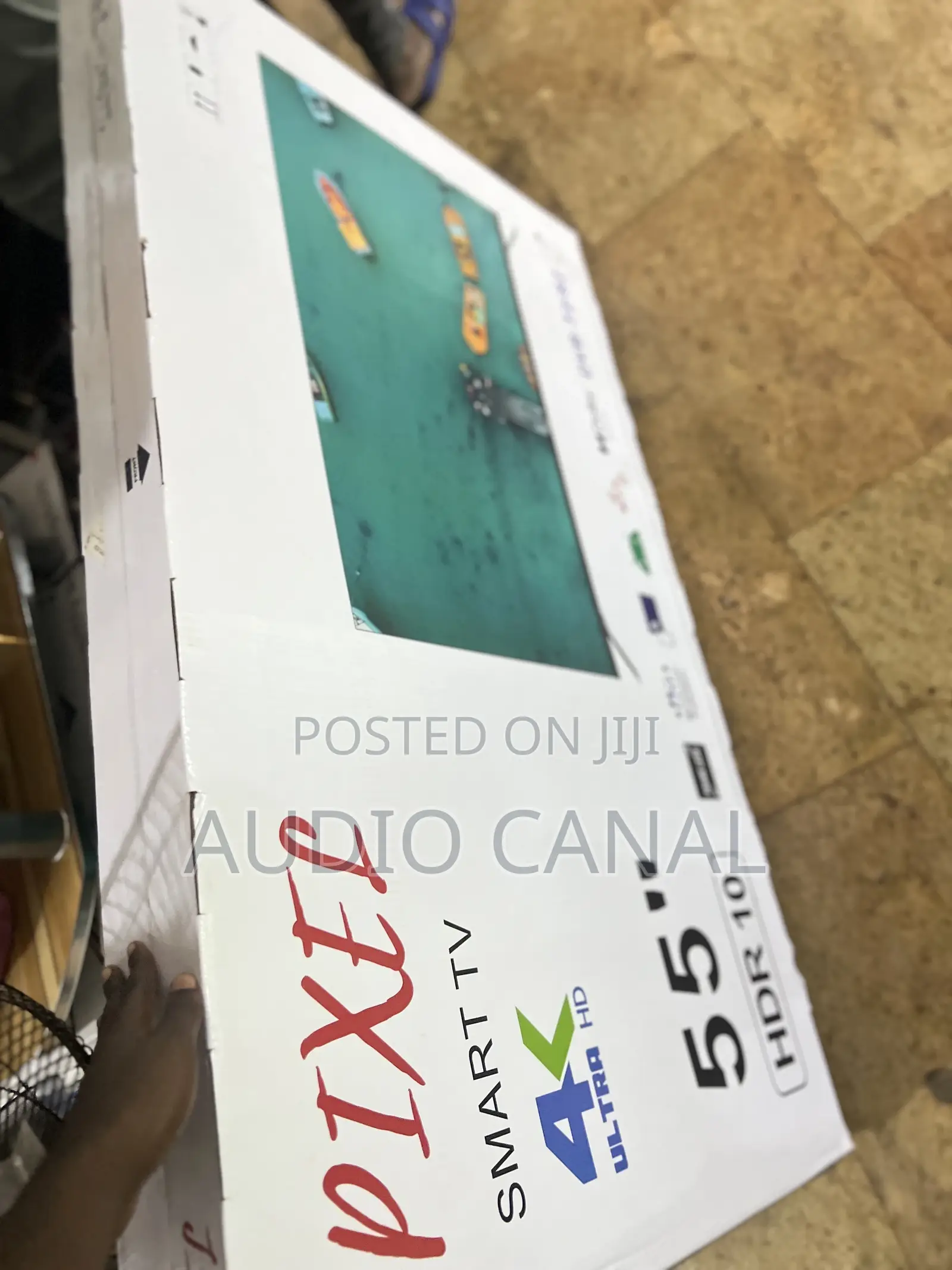 Pixel 55” UHD Smart Tv