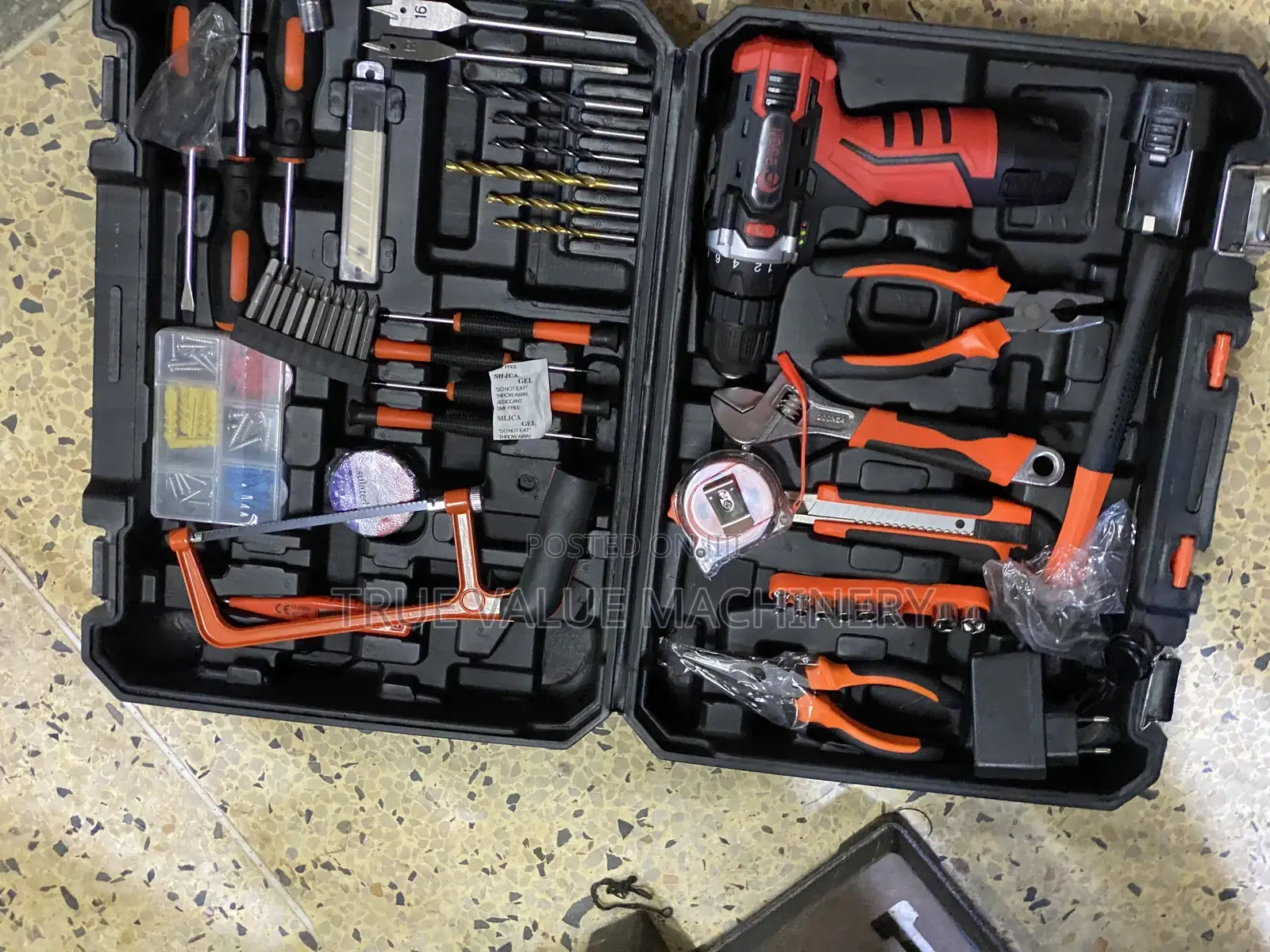 Cordless / Rechargable Drill Set