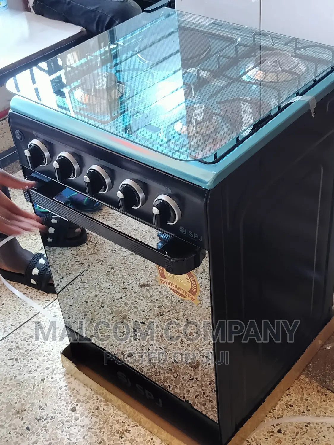 Gas and Electric Cooker
