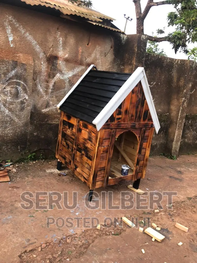 Asvc Nice Dog House Available