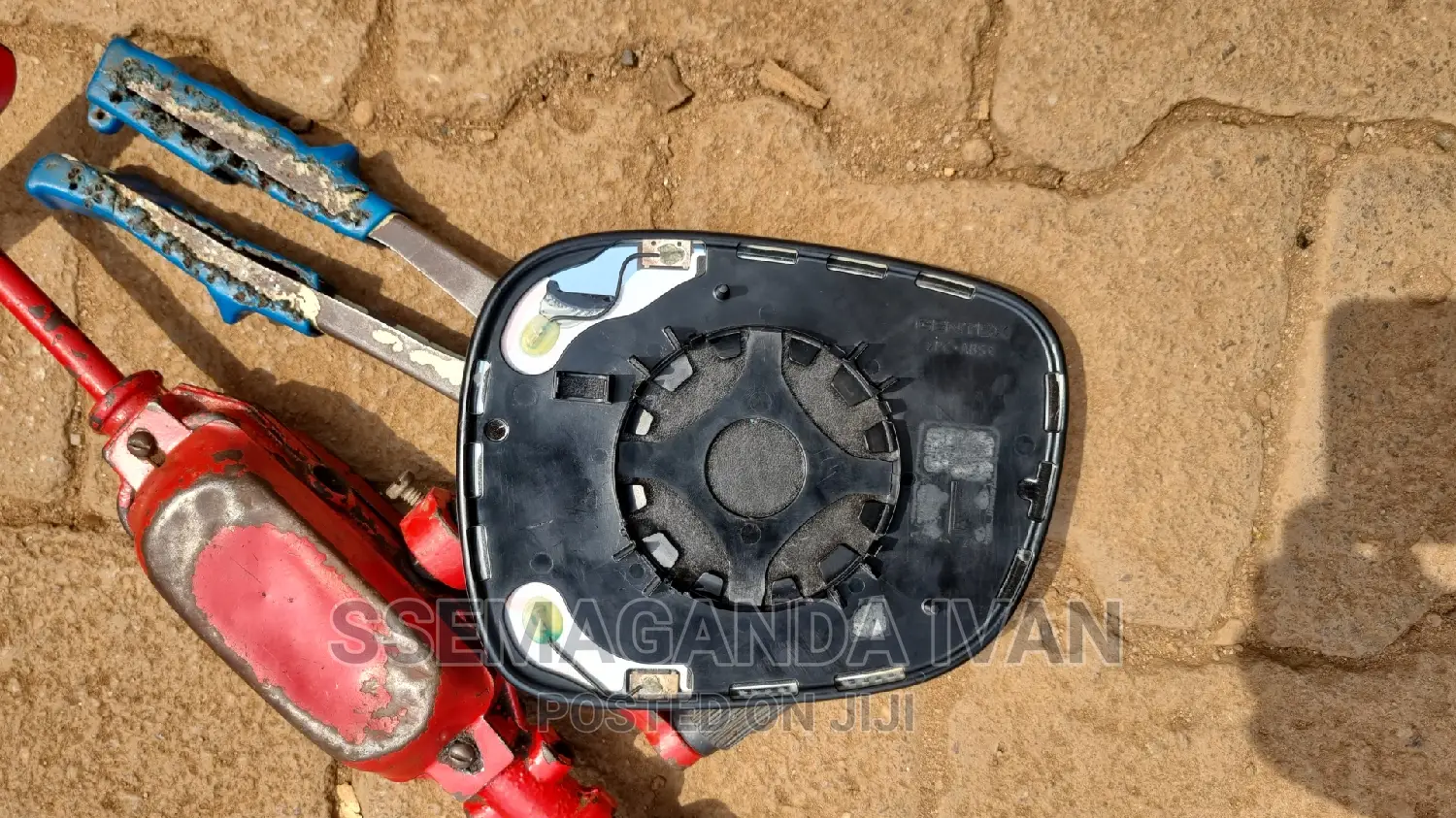 BMW X1 Mirror Plate