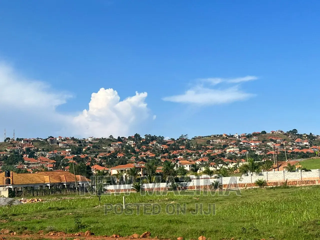 Fantastic Plot on Quicksale Heart of Akhright City Ntebe Rd