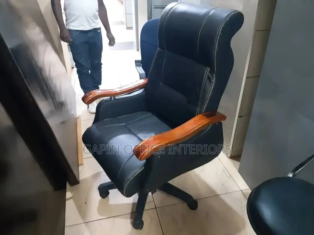 Executive Office Chair