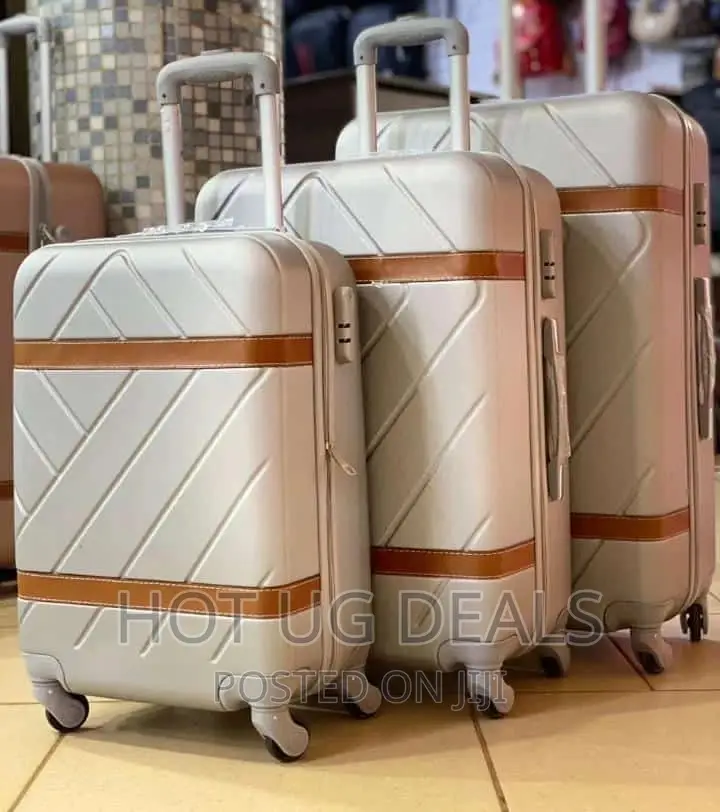 4-Wheeler Spinner Plastic Travel Suitcase Bag - Multicolor