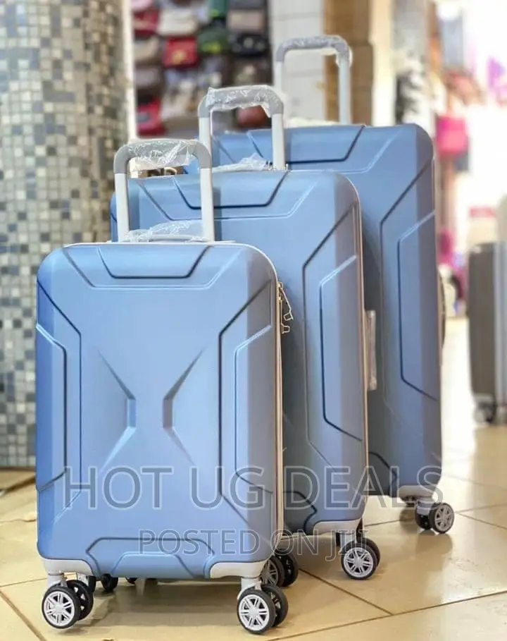 4-Wheeler Spinner Plastic Travel Suitcase Bag - Multicolor
