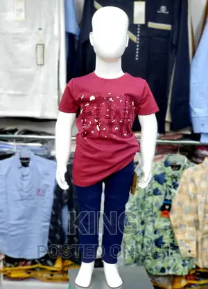 Kids Setwear. T-Shirt and Jeans