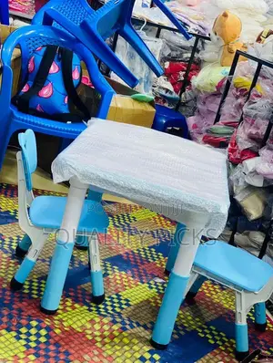 Kids Reading Table With Chair