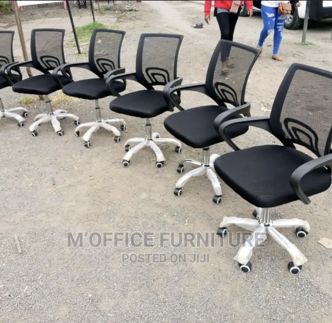 Mesh Back Rotating Office Chairs