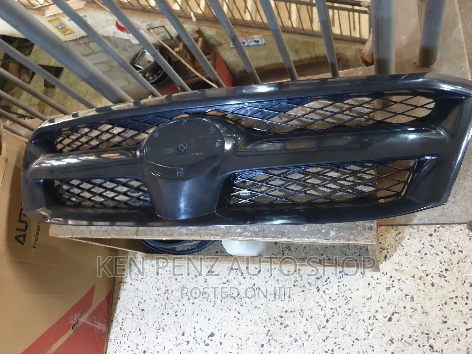 Hillux Vigo Grille