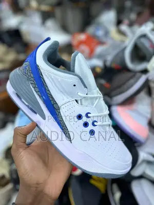 Jordan Hight Classic Snaeakers