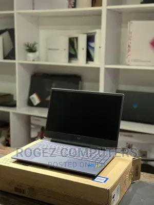 New Laptop HP Victus 16 16GB Intel Core I7 SSD 512GB