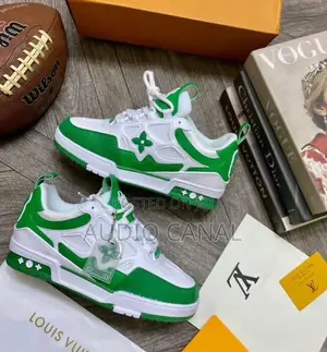 Luis Vuitton Leafen Green