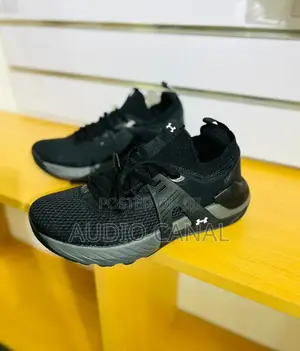 Under Amour Gym and Raid Runners