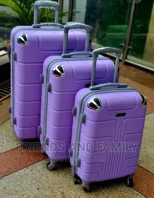 Fantastic Plastic Suitcase Bag Full Set