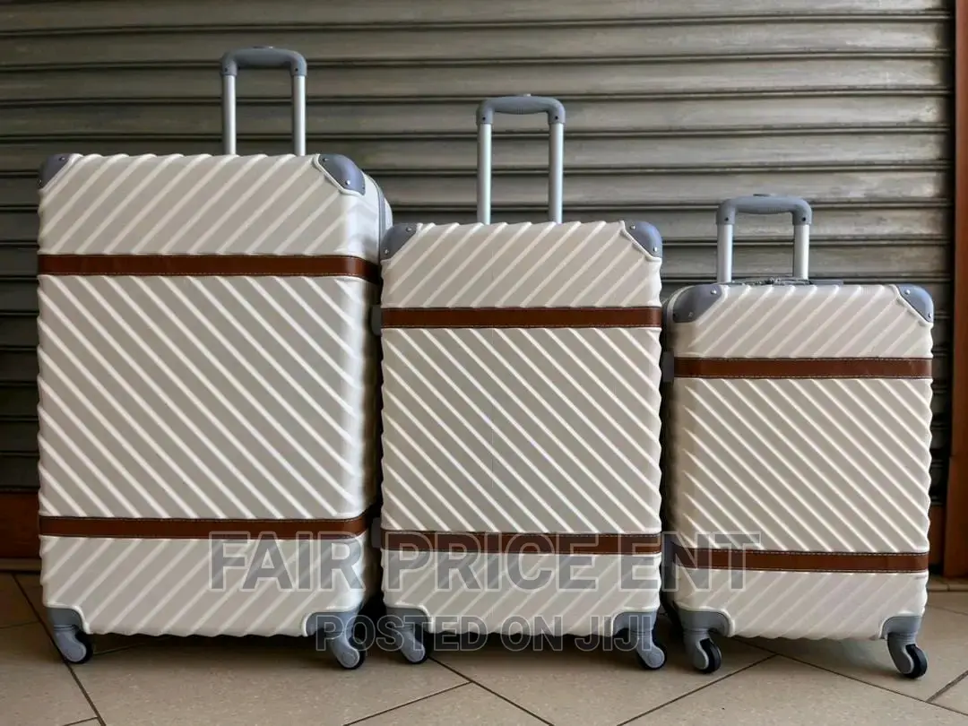Luxury Vip Suitcases.Medium.( Cream)