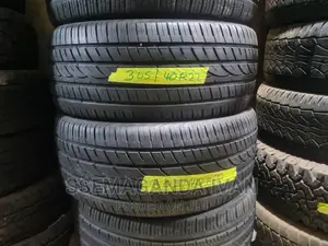 305/40r22 Second Hand Tires