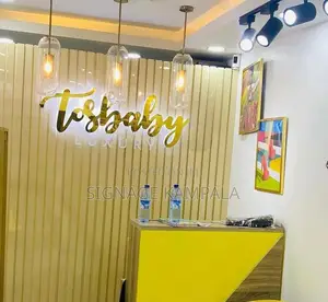 Gold Mounted Word With White Lights