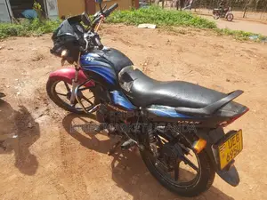 TVS HLX 125 2016 Blue