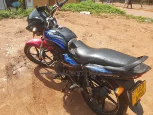 TVS HLX 125 2016 Blue