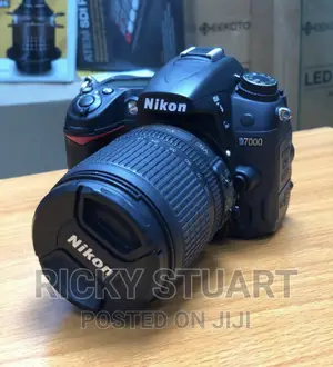 Nikon D7000