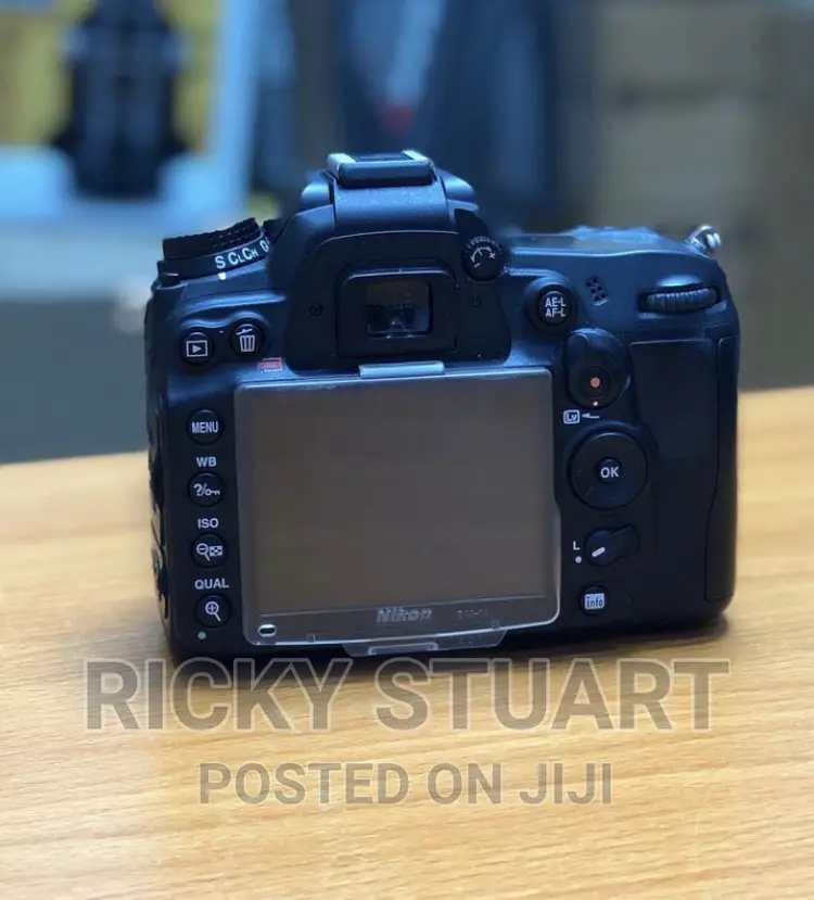 Nikon D7000